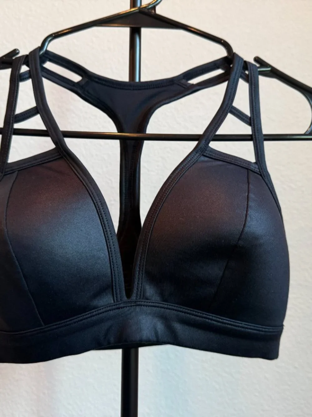 Alo Racerback Sports Bra with Moulded Cups, Wet Look